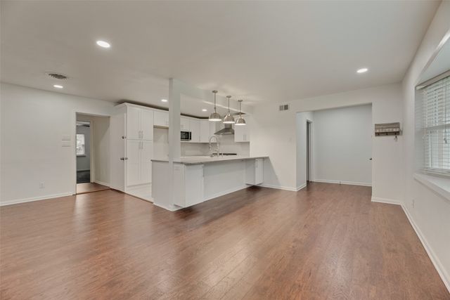 1322 Bluebird Lane, Garland, TX 75042