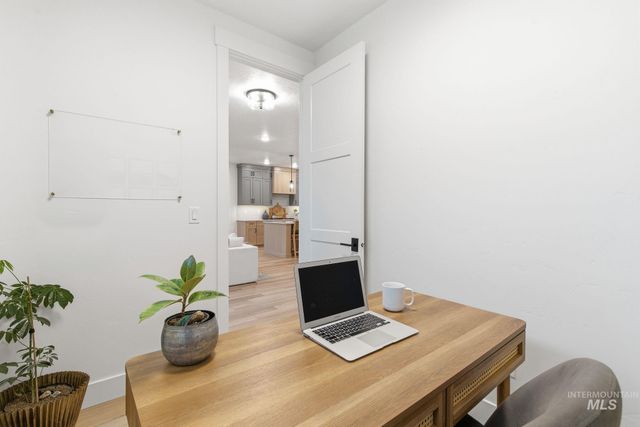 2563 S New Haven Ln, Boise, ID 83716