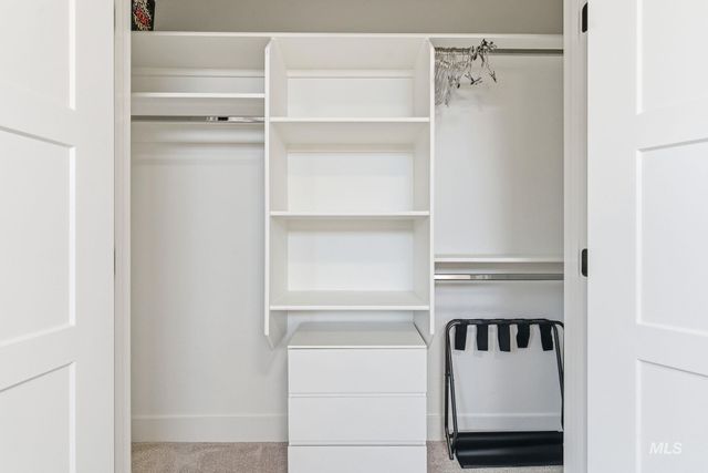 2563 S New Haven Ln, Boise, ID 83716