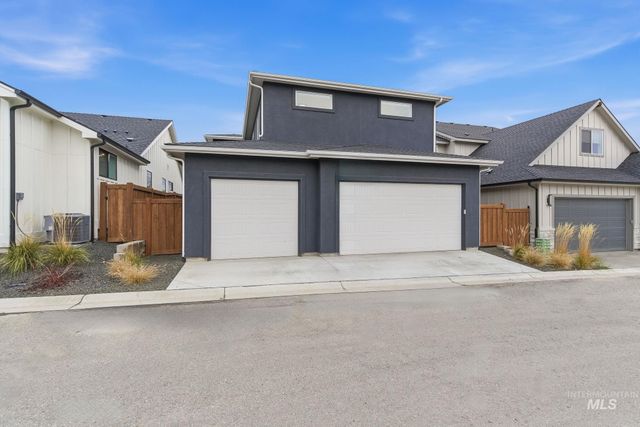 2563 S New Haven Ln, Boise, ID 83716