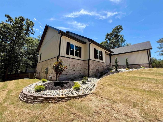 222 Skyline, Hot Springs, AR 71901
