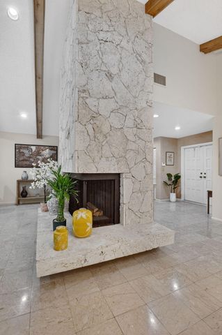 20021 Back 9 Drive, Boca Raton, FL 33498