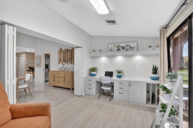 20021 Back 9 Drive, Boca Raton, FL 33498