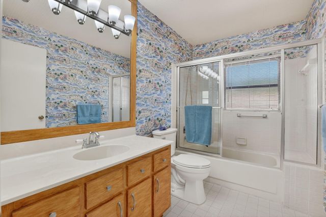 20021 Back 9 Drive, Boca Raton, FL 33498