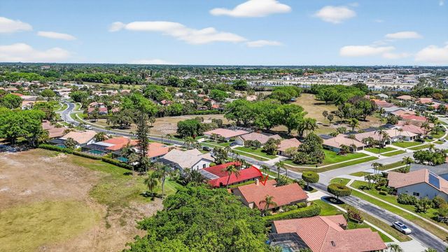 20021 Back 9 Drive, Boca Raton, FL 33498