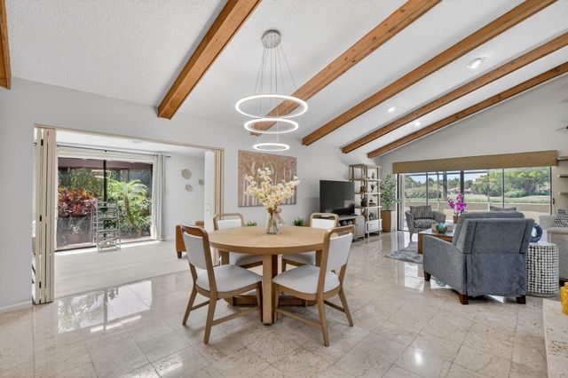 20021 Back 9 Drive, Boca Raton, FL 33498