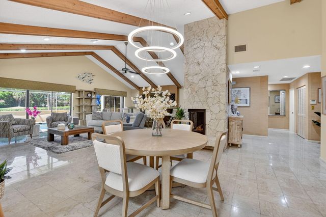 20021 Back 9 Drive, Boca Raton, FL 33498