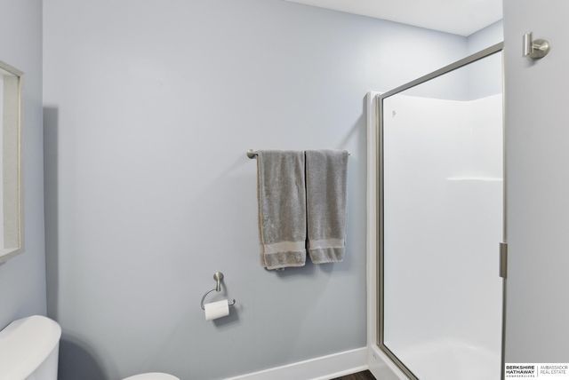 7020 S 184th Street, Omaha, NE 68136