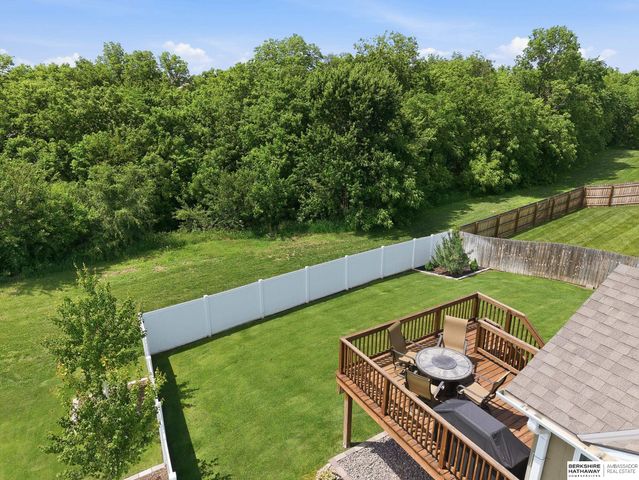 7020 S 184th Street, Omaha, NE 68136