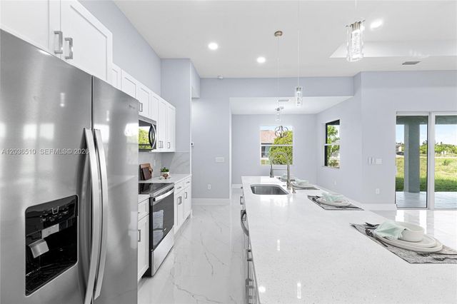 804 Curtis Ave N, Lehigh Acres, FL 33971