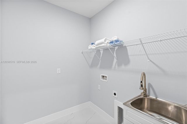 804 Curtis Ave N, Lehigh Acres, FL 33971