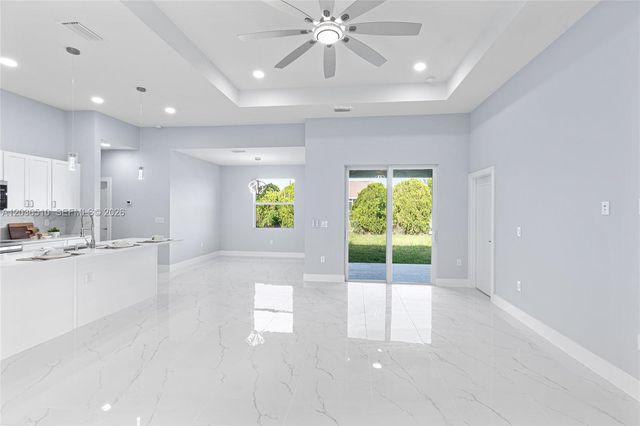 804 Curtis Ave N, Lehigh Acres, FL 33971