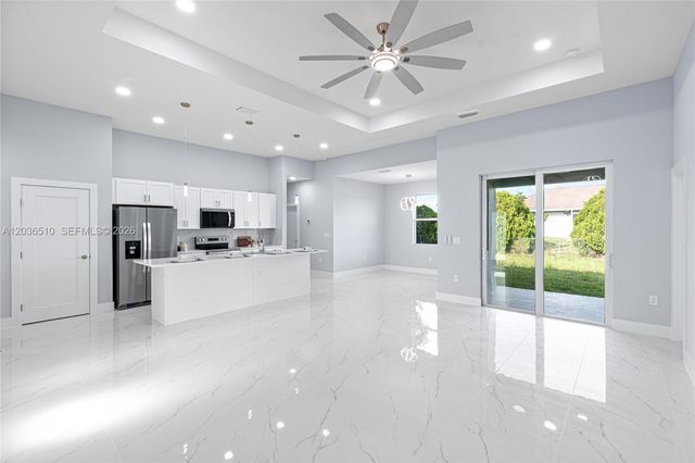 804 Curtis Ave N, Lehigh Acres, FL 33971