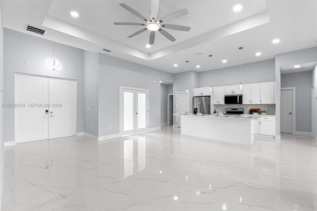 804 Curtis Ave N, Lehigh Acres, FL 33971