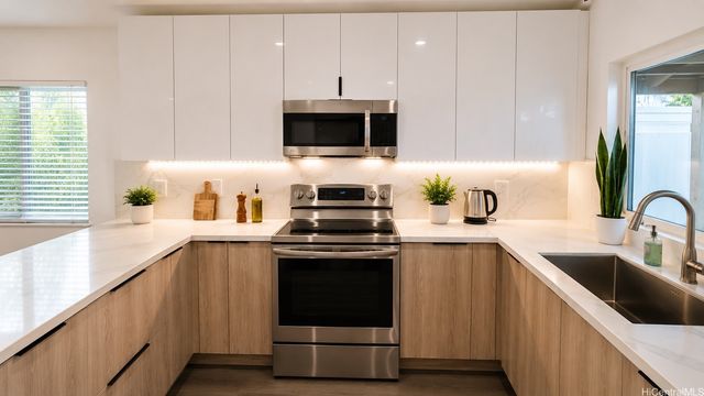 87-1043 Huamoa Street, Waianae, HI 96792