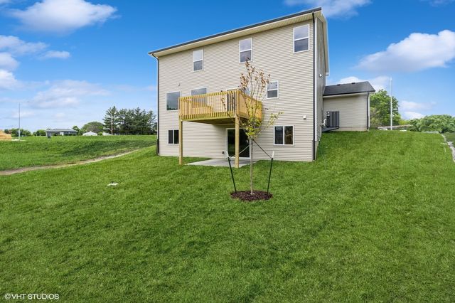 143 10th Avenue NE, Altoona, IA 50009