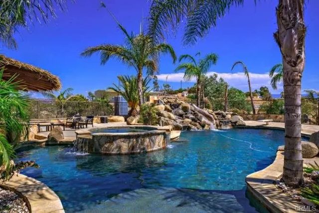 39444 Calle Portillo, Temecula, CA 92592