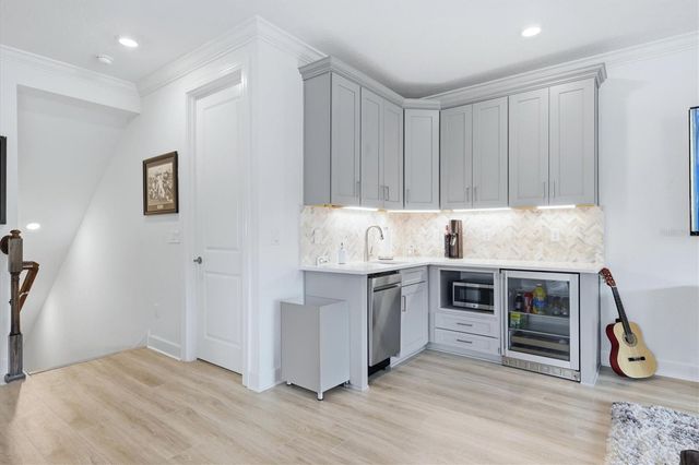9463 TEQUILA SUNRISE DRIVE, Sarasota, FL 34241