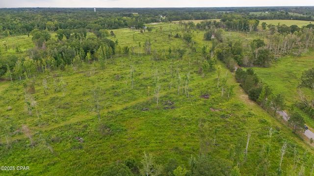 000 Bush Road, Graceville, FL 32440