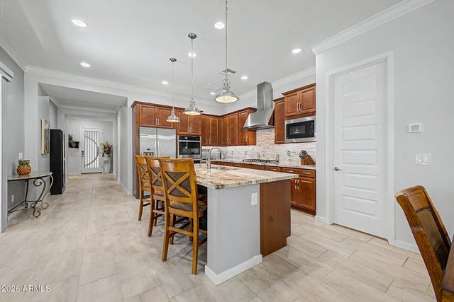 937 E LA MIRADA Drive, Phoenix, AZ 85042