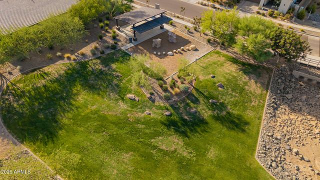 937 E LA MIRADA Drive, Phoenix, AZ 85042