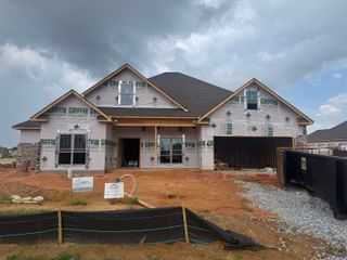 200 Emberwood Way, Kathleen, GA 31047