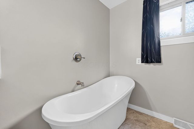12443 Monkey Hollow Road, Sunbury, OH 43074