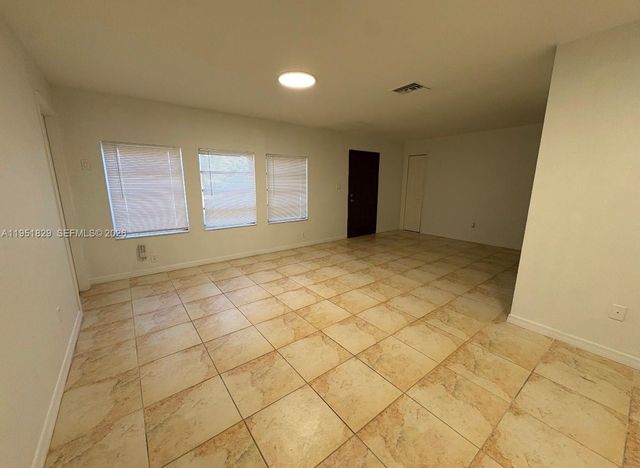 7910 SW 131st Ave, Miami, FL 33183