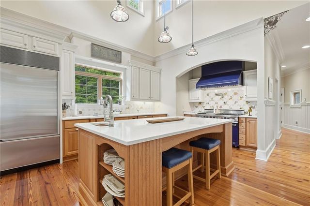549 Petit Ridge Drive, Big Canoe, GA 30143