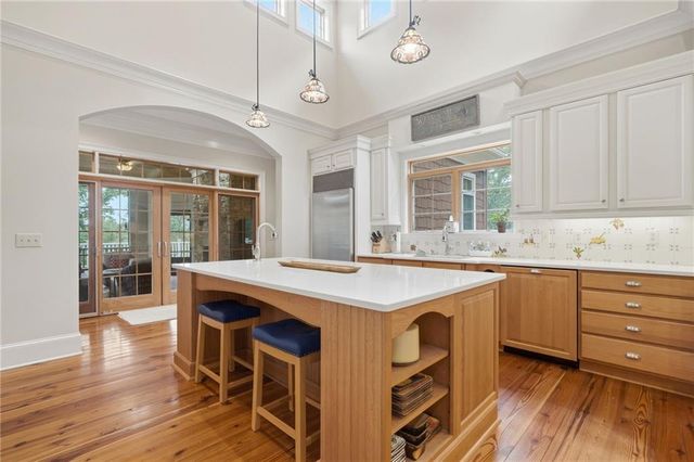 549 Petit Ridge Drive, Big Canoe, GA 30143