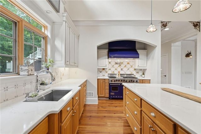 549 Petit Ridge Drive, Big Canoe, GA 30143