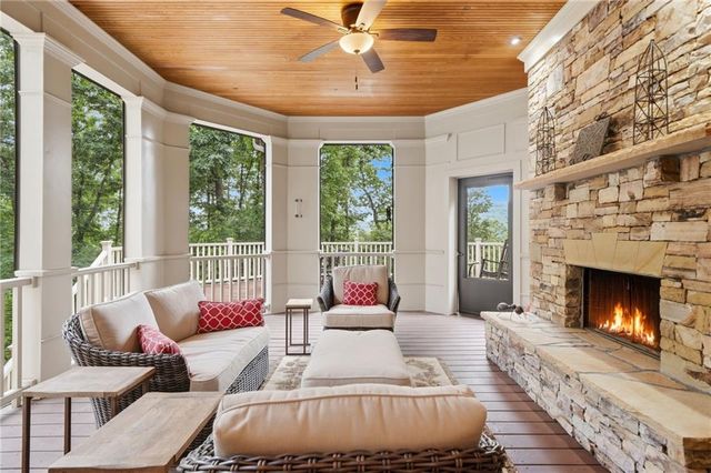 549 Petit Ridge Drive, Big Canoe, GA 30143