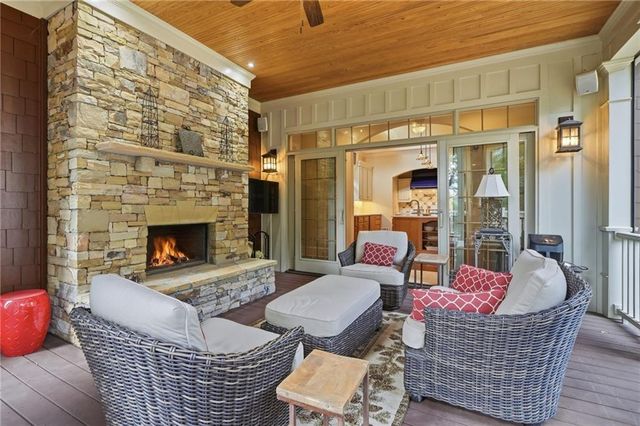 549 Petit Ridge Drive, Big Canoe, GA 30143