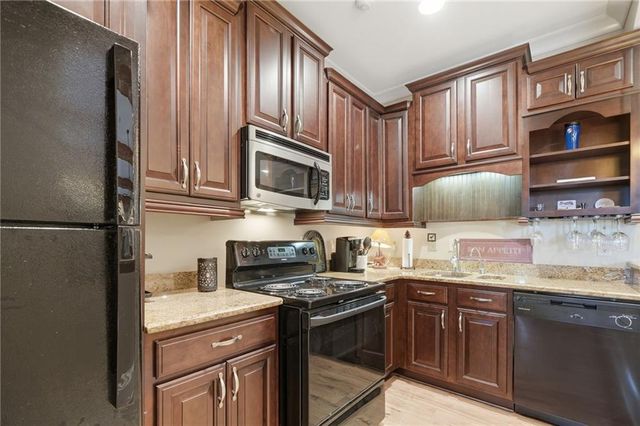 549 Petit Ridge Drive, Big Canoe, GA 30143