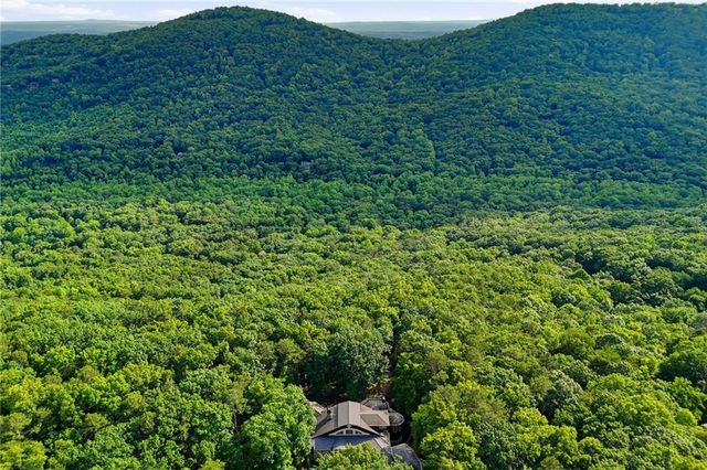 549 Petit Ridge Drive, Big Canoe, GA 30143