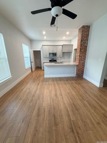 439 DUNNING AVE, San Antonio, TX 78210