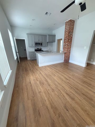 439 DUNNING AVE, San Antonio, TX 78210