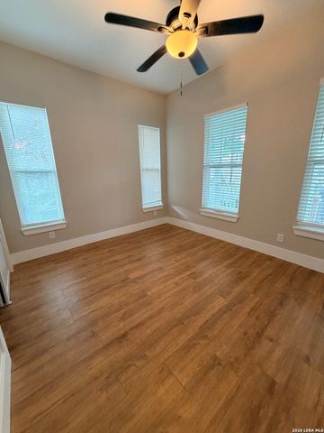 439 DUNNING AVE, San Antonio, TX 78210