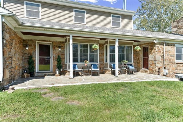 779 CONCORD RD, Glen Mills, PA 19342