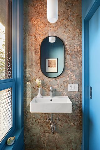 19 CONSELYEA Street, New York City, NY 11211