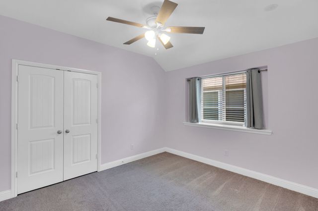 944 Crockett Street, Aubrey, TX 76227