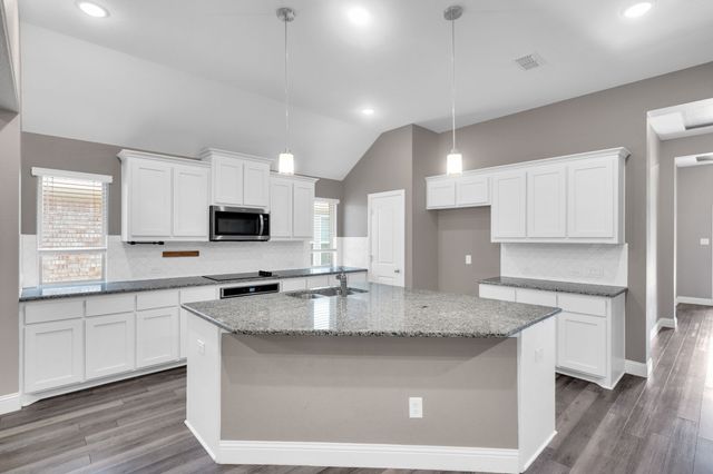 944 Crockett Street, Aubrey, TX 76227