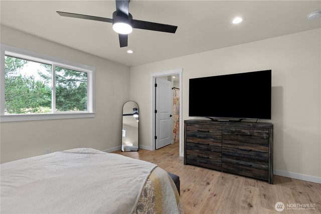 911 W California Road, Shelton, WA 98584