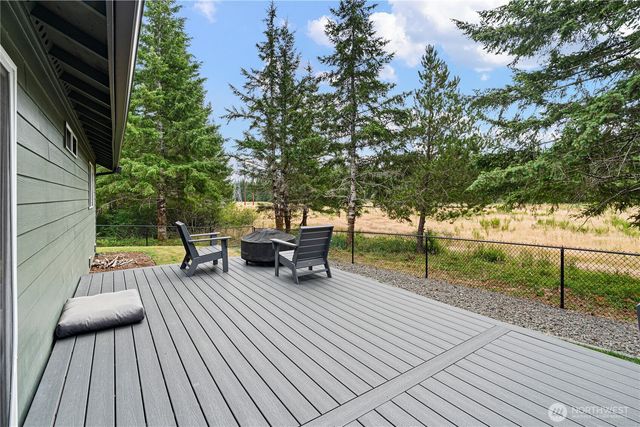 911 W California Road, Shelton, WA 98584