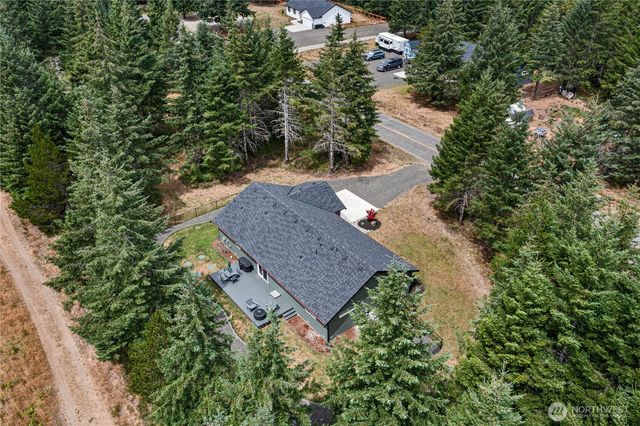 911 W California Road, Shelton, WA 98584