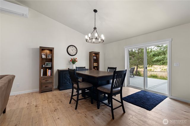 911 W California Road, Shelton, WA 98584