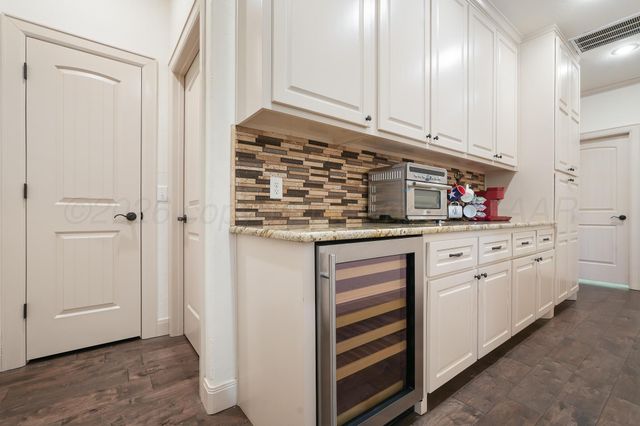 8403 SHADYWOOD Drive, Amarillo, TX 79119