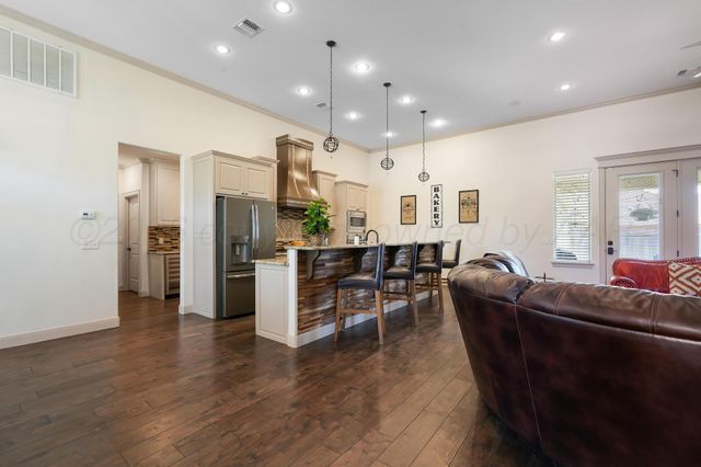 8403 SHADYWOOD Drive, Amarillo, TX 79119