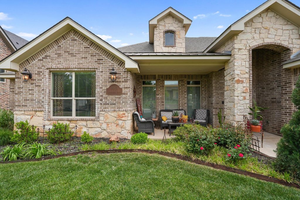 8403 SHADYWOOD Drive, Amarillo, TX 79119