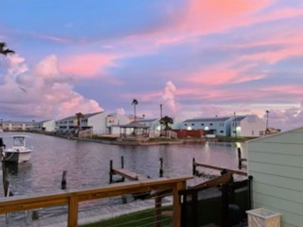 406 Nassau Dr 406, Rockport, TX 78382 — photo 2